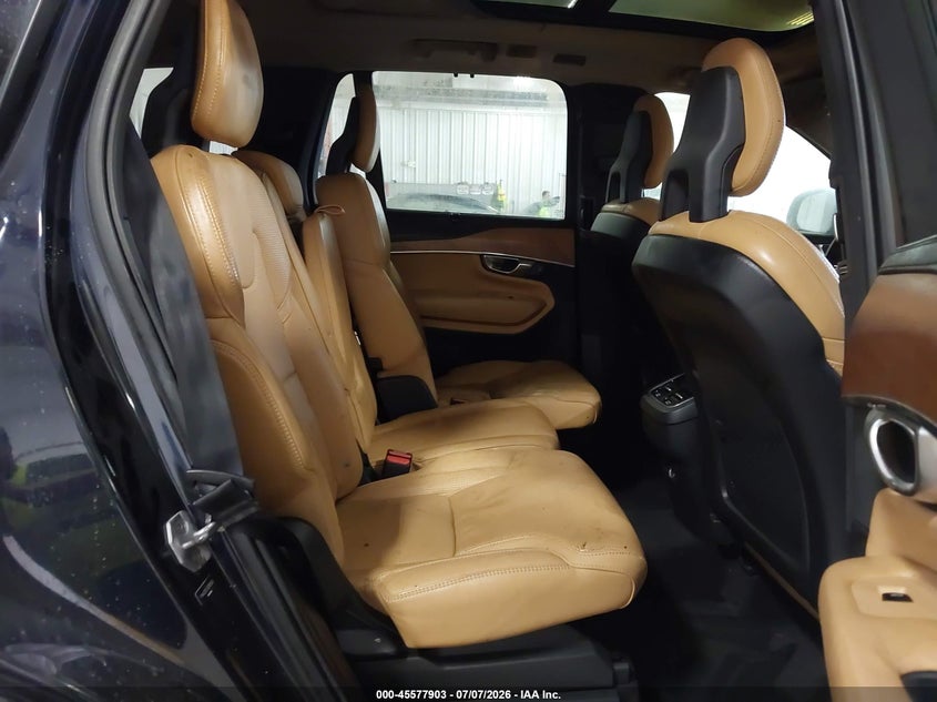 2016 Volvo Xc90 T6 Inscription VIN: YV4A22PL3G1015569 Lot: 45577903