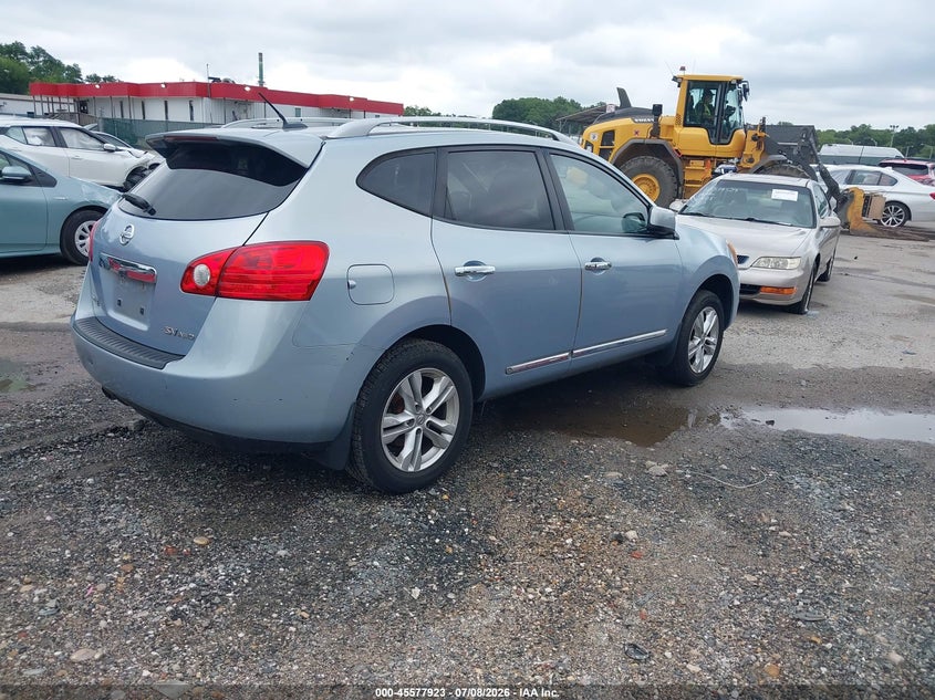 2013 NISSAN ROGUE auction photo 4