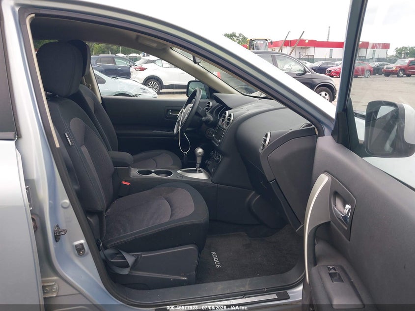 2013 NISSAN ROGUE auction photo 5