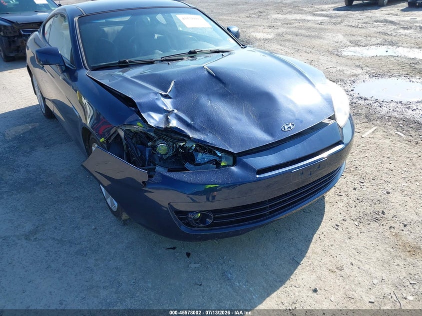 2008 HYUNDAI TIBURON auction photo 6