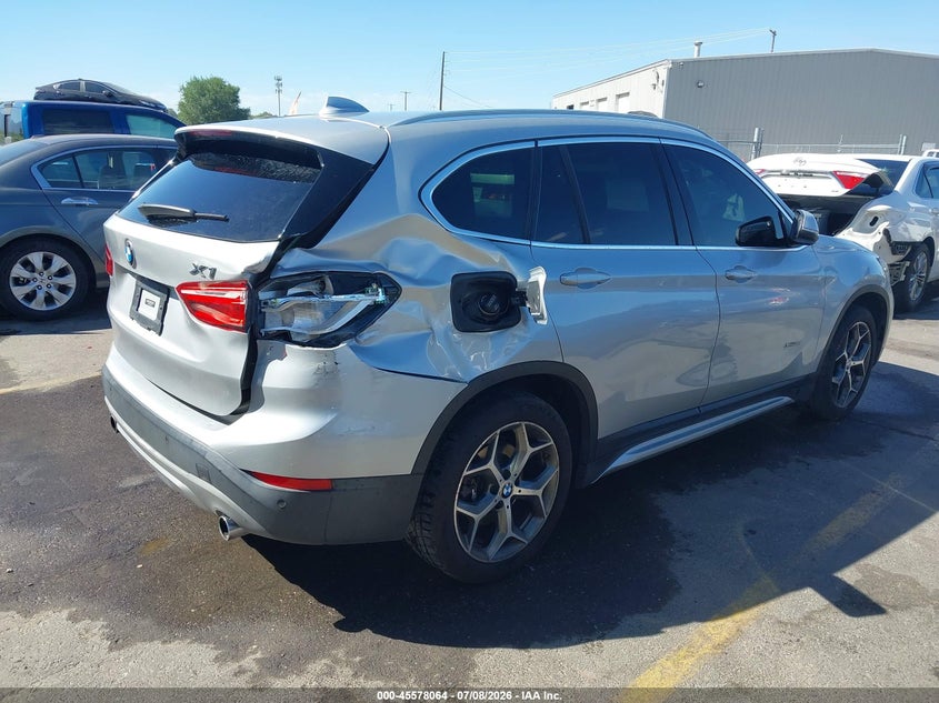 2016 BMW X1 auction photo 4