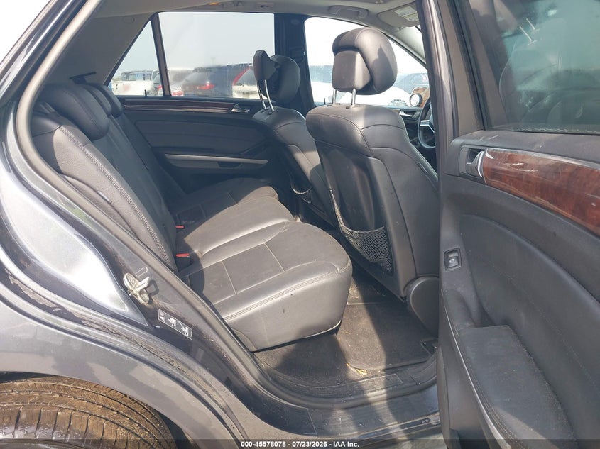 2010 MERCEDES-BENZ ML 350 auction photo 8