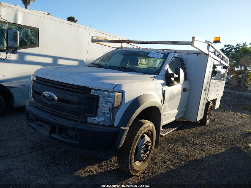 2019 FORD F-550 CHASSIS auction photo 2