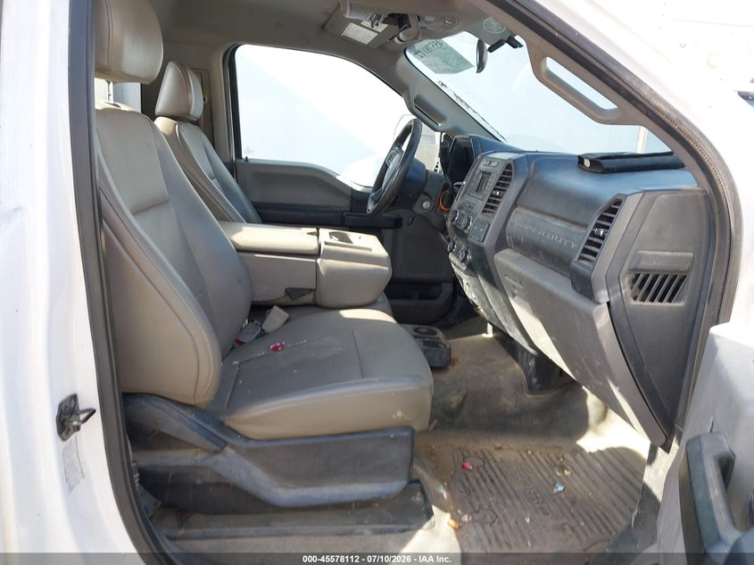 2019 FORD F-550 CHASSIS auction photo 5