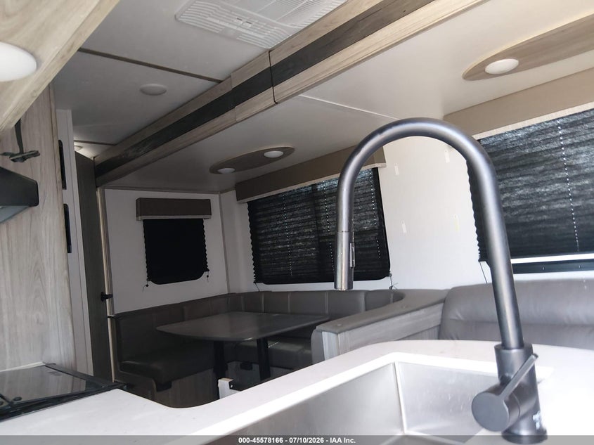 2021 KEYSTONE RV PASSPORT auction photo 6