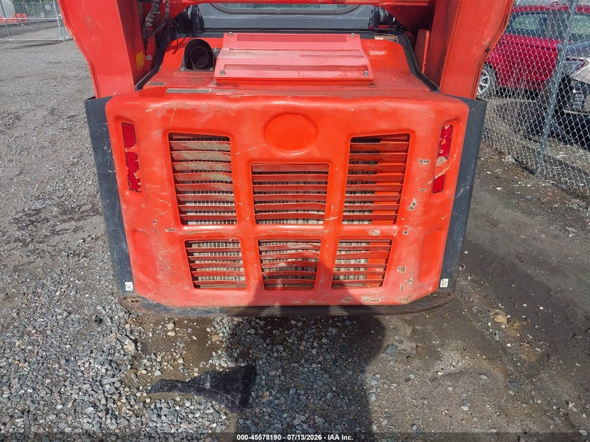 2020 KUBOTA SVL75 auction photo 6