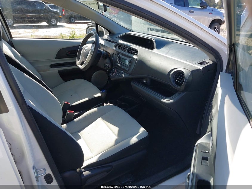 2013 Toyota Prius C One VIN: JTDKDTB35D1539901 Lot: 45578265