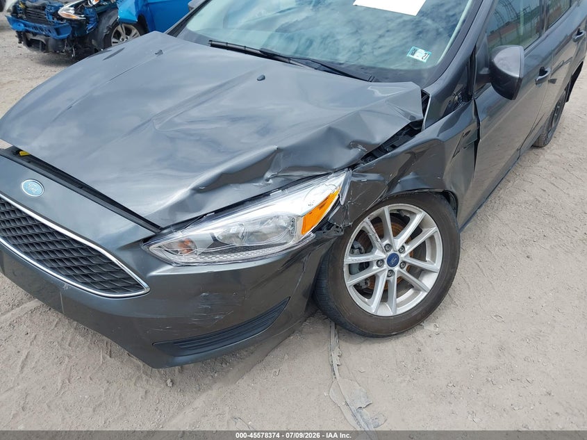 2018 FORD FOCUS auction photo 6