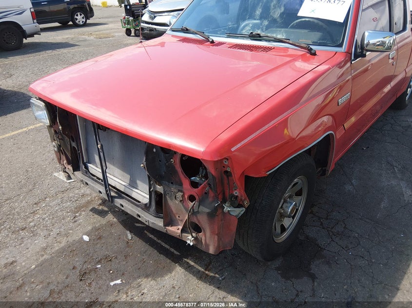 1990 Mazda B2200 Cab Plus VIN: JM2UF3130L0865805 Lot: 45578377