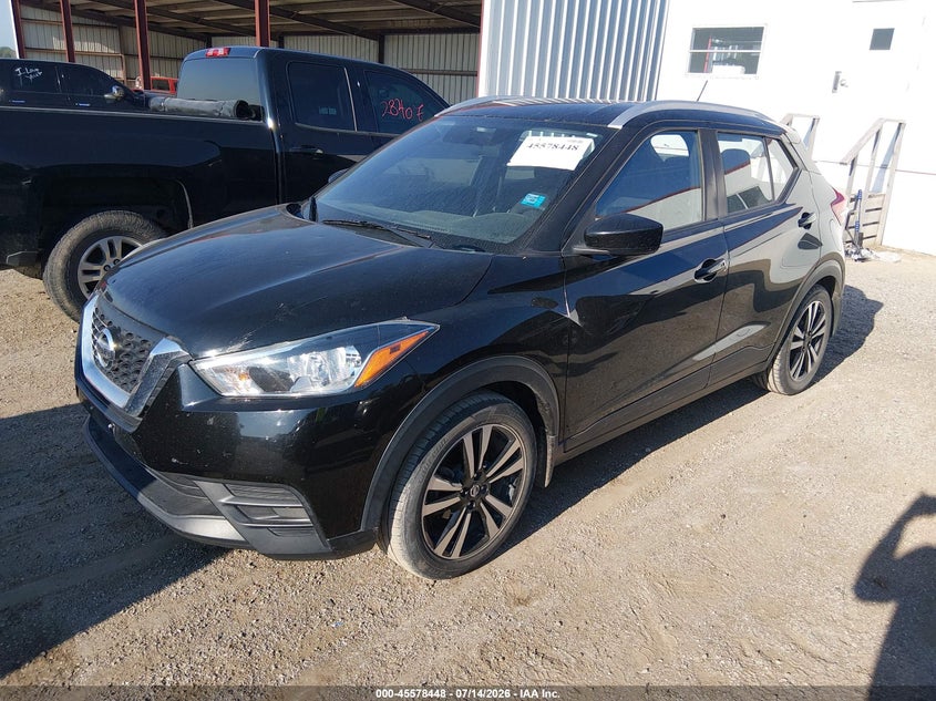 2018 NISSAN KICKS auction photo 2