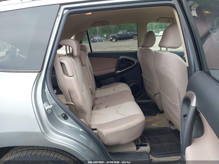 2007 TOYOTA RAV4 auction photo 8