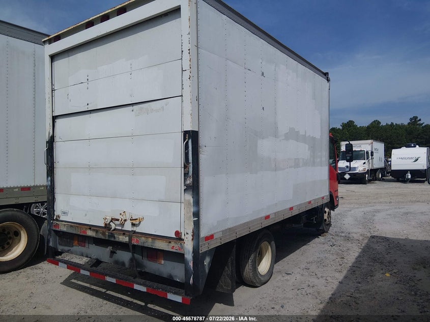 2017 ISUZU NPR GAS REG auction photo 4