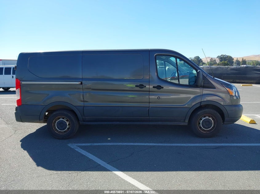 AtlanticExpress - Ford Transit-150