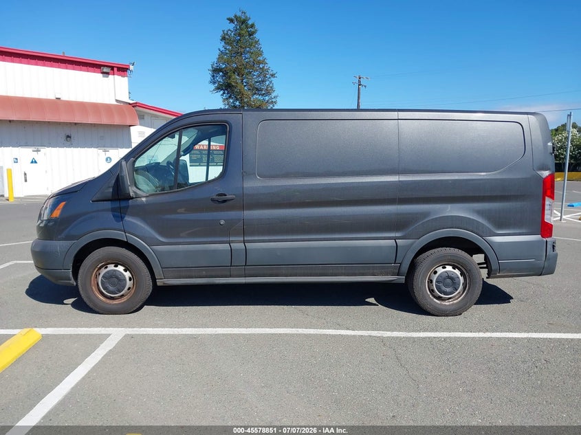 AtlanticExpress - Ford Transit-150
