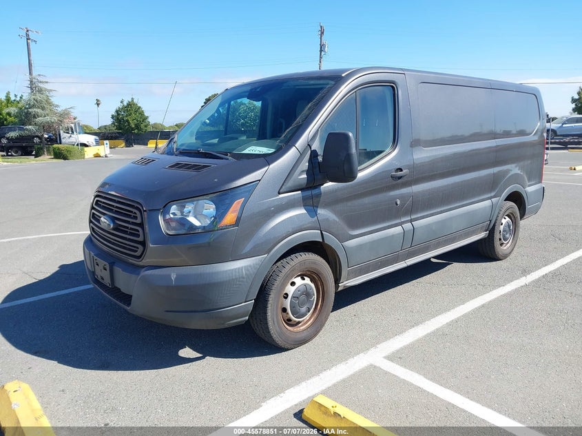 AtlanticExpress - Ford Transit-150