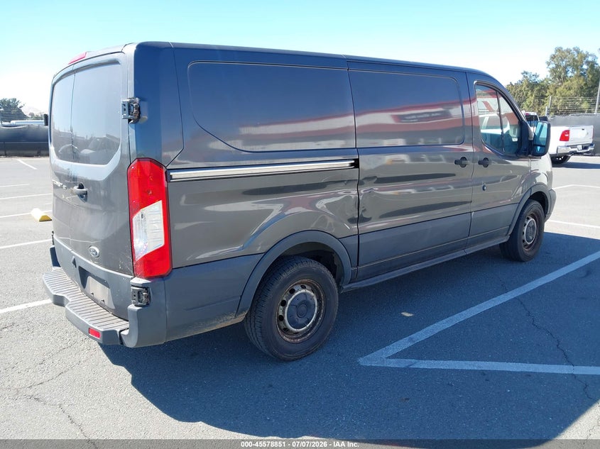 2016 FORD TRANSIT-150 auction photo 4