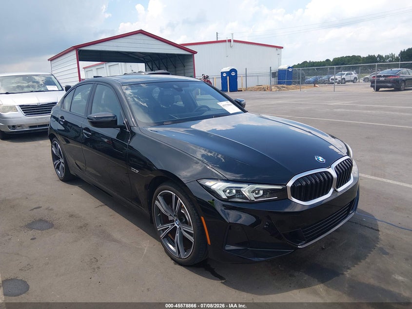 2023 BMW 330 E