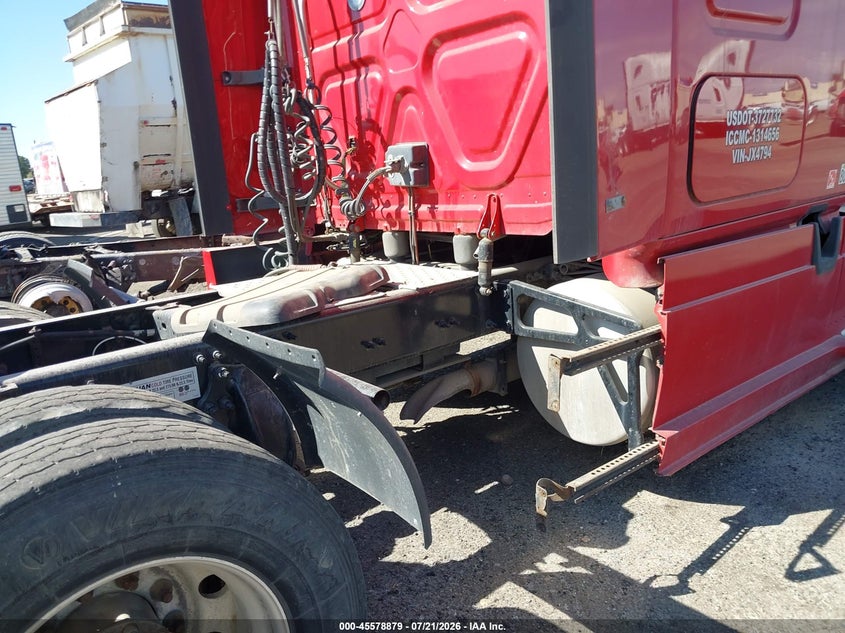 2018 OTHER FREIGHTLINER CASCADIA 125 TRUCK N/A