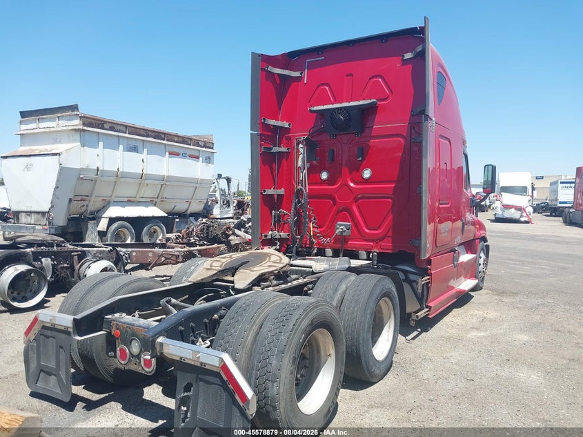 2018 OTHER FREIGHTLINER CASCADIA 125 TRUCK N/A