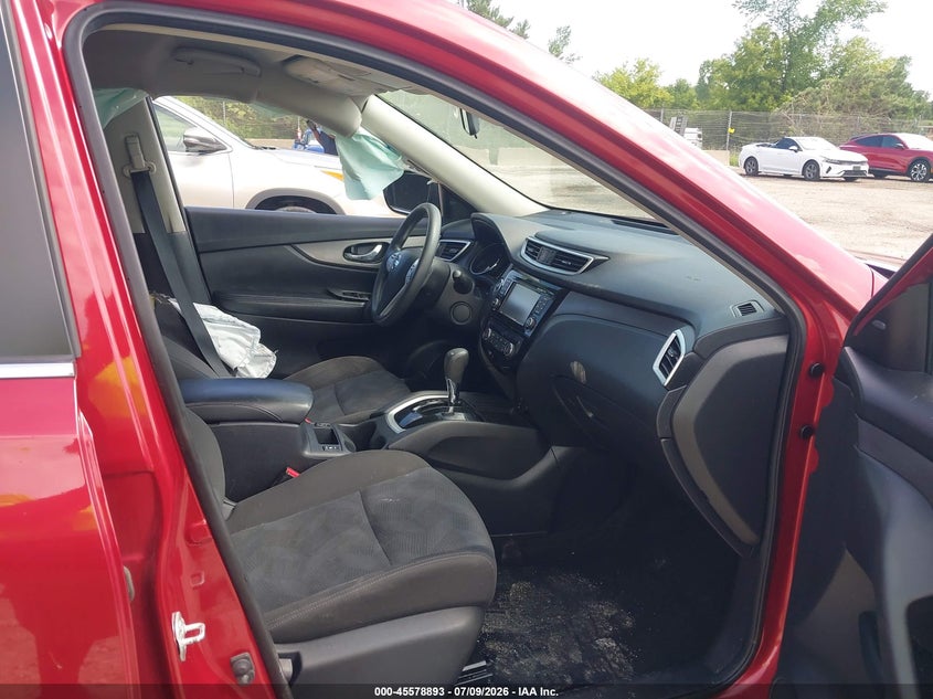 2016 NISSAN ROGUE auction photo 5