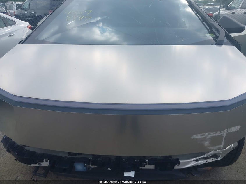 2024 Tesla Cybertruck All-Wheel Drive VIN: 7G2CEHED6RA047387 Lot: 45578897
