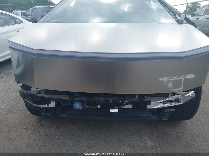 2024 Tesla Cybertruck All-Wheel Drive VIN: 7G2CEHED6RA047387 Lot: 45578897