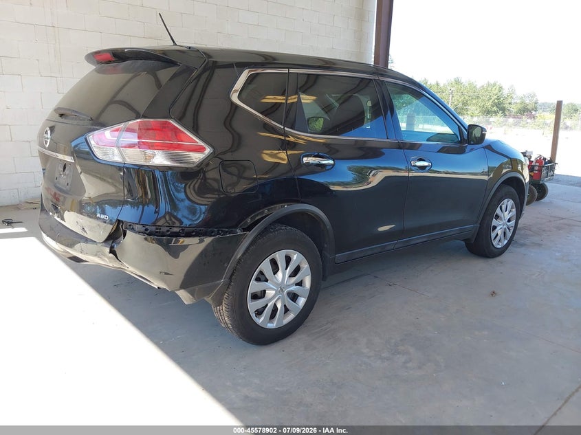 2015 NISSAN ROGUE auction photo 4