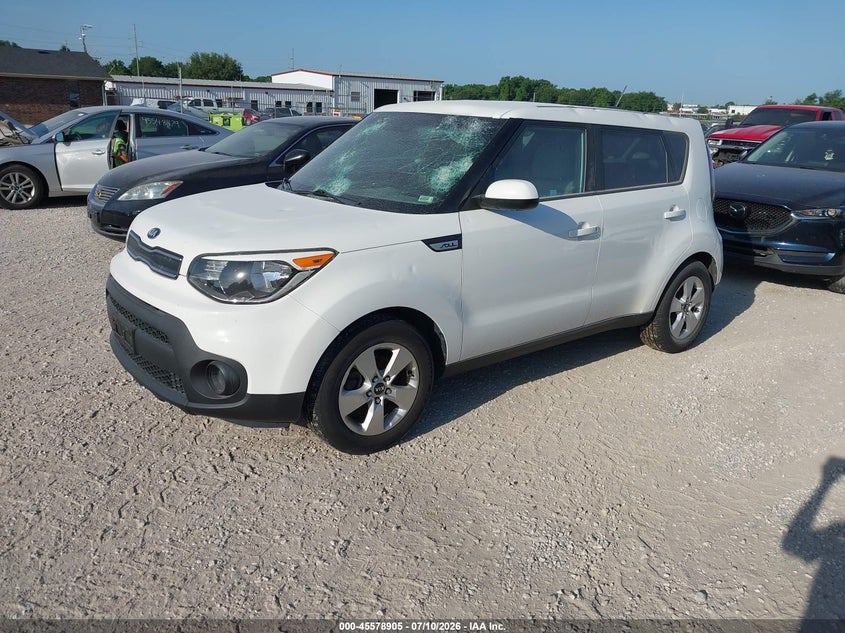 2018 Kia Soul, Град, IAAI, VIN KNDJN2A24J7561165 — фото 2