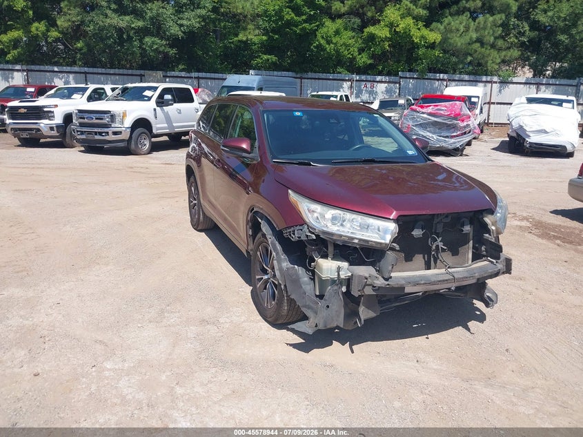 2019 TOYOTA HIGHLANDER auction photo 1
