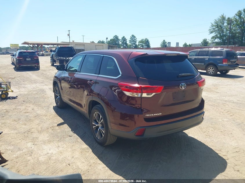 2019 TOYOTA HIGHLANDER auction photo 3