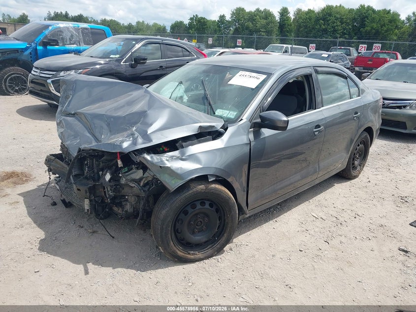 2017 Volkswagen Jetta, Front End, IAAI, VIN 3VW2B7AJ6HM280287 — photo 2