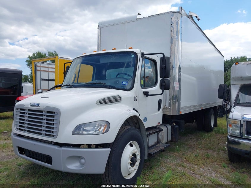2018 FREIGHTLINER M2 106 auction photo 2