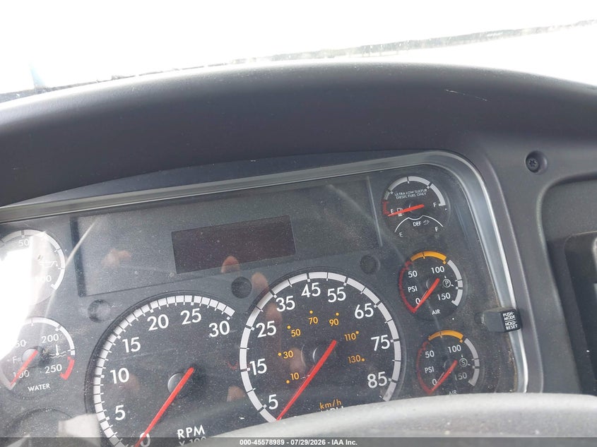 2018 FREIGHTLINER M2 106 auction photo 5