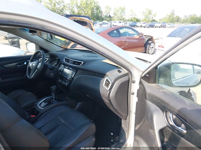 2014 NISSAN ROGUE auction photo 5