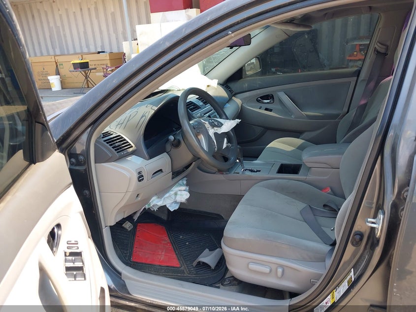 2008 TOYOTA CAMRY auction photo 5