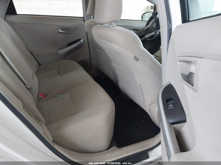 2012 TOYOTA PRIUS auction photo 8