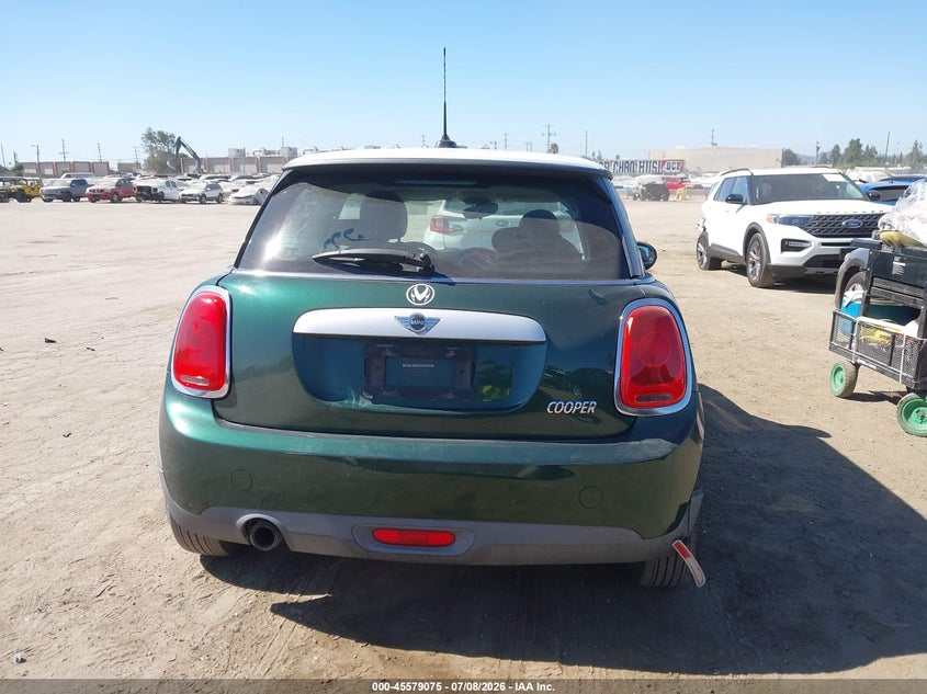 2015 Mini Hardtop Cooper VIN: WMWXM5C59FT942138 Lot: 45579075