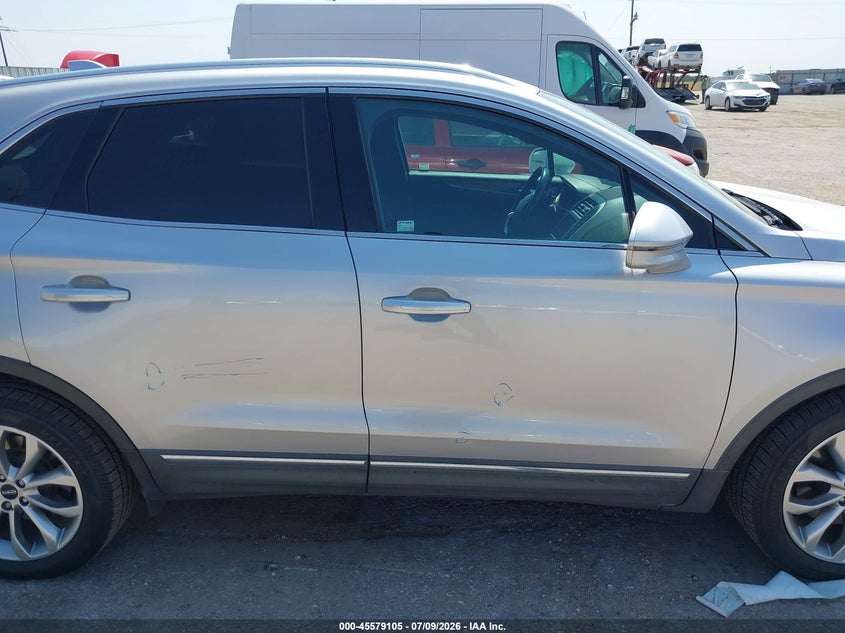 2017 Lincoln Mkc Select VIN: 5LMCJ2C94HUL57646 Lot: 45579105