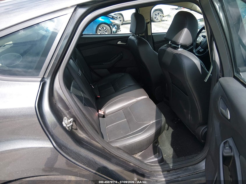 2016 FORD FOCUS auction photo 8