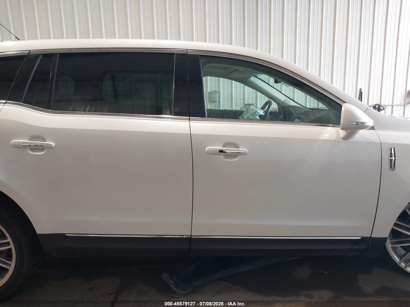 2019 Lincoln Mkt Reserve VIN: 2LMHJ5AT8KBL03342 Lot: 45579127