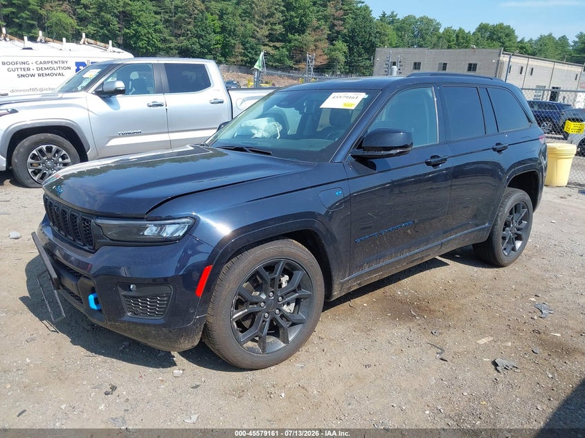 2023 JEEP GRAND CHEROKEE 4XE auction photo 2