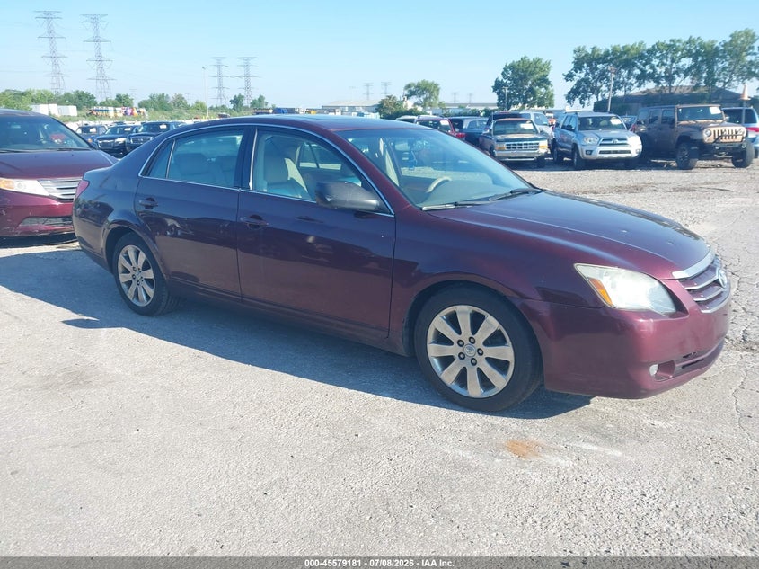 2005 TOYOTA AVALON XLS