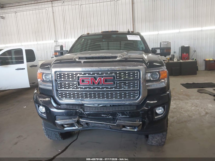 2018 GMC Sierra 3500Hd Denali VIN: 1GT42YEY1JF135687 Lot: 45579186