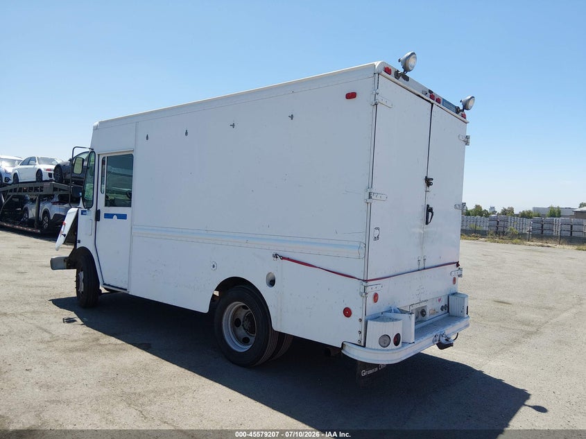 2000 WORKHORSE CUSTOM CHASSIS FORWARD CONTROL CHASSIS auction photo 3