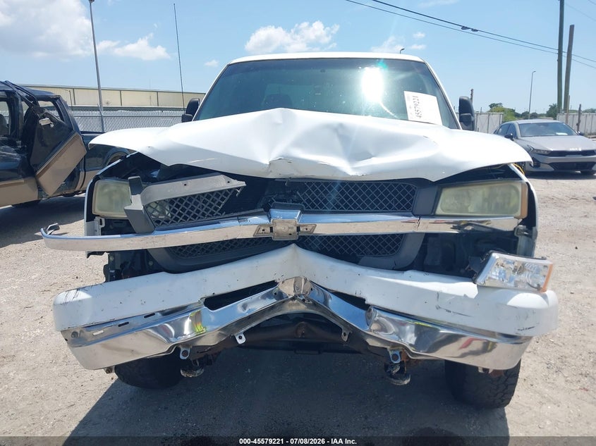 2003 CHEVROLET SILVERADO 2500HD auction photo 6