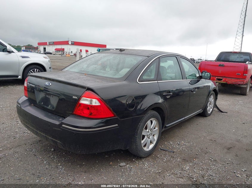 2007 FORD FIVE HUNDRED auction photo 4