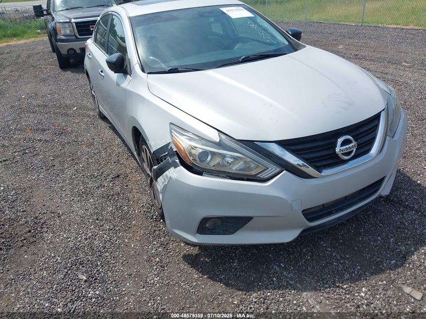 2017 NISSAN ALTIMA auction photo 6