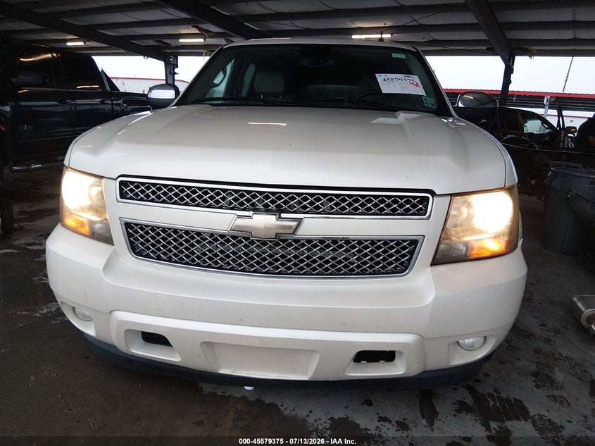 2008 CHEVROLET SUBURBAN 1500 auction photo 6