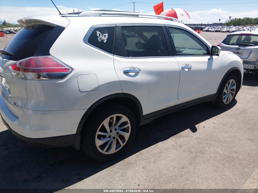 2015 NISSAN ROGUE auction photo 4
