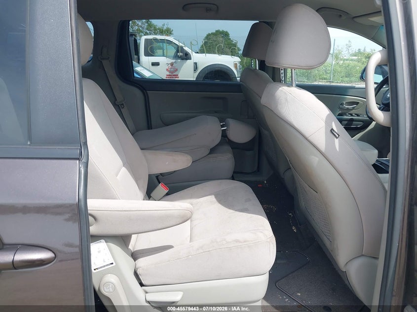 2015 Kia Sedona Lx VIN: KNDMB5C13F6040835 Lot: 45579443